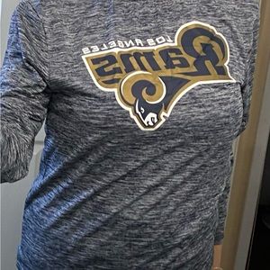 Rams Long Sleeve shirt Size Medium NWOT. I’m great condition